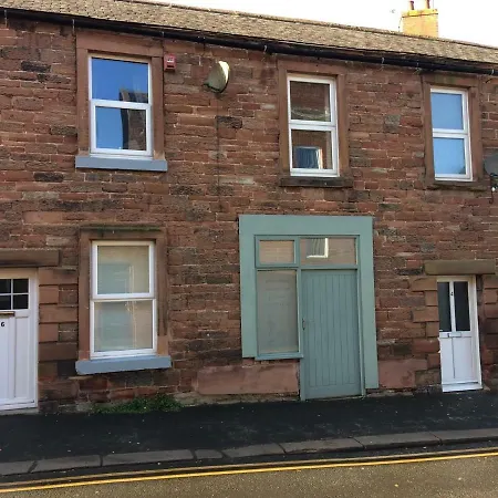 Brampton Holiday Cottage *